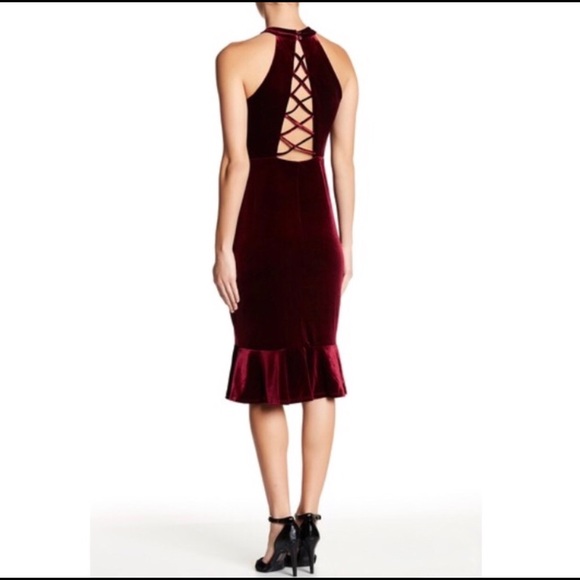 superfoxx Dresses & Skirts - NWT Velvet Midi Halter Dress